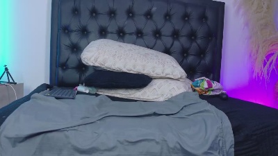 ScarletHiit live cam on Cam4