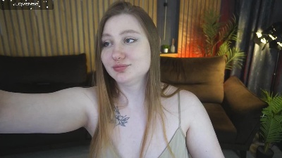 Scarlet_Heart live cam on Cam4