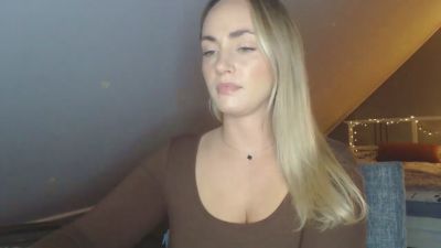 ScarlettAngelX live cam on Cam4