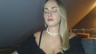 ScarlettAngelX live cam on Cam4