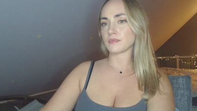 ScarlettAngelX live cam on Cam4