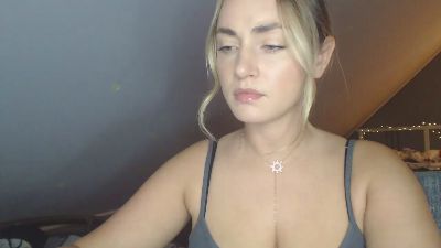 ScarlettAngelX live cam on Cam4
