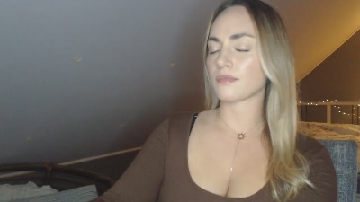 ScarlettAngelX live cam on Cam4