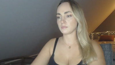 ScarlettAngelX live cam on Cam4
