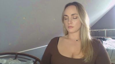 ScarlettAngelX live cam on Cam4