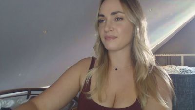 ScarlettAngelX live cam on Cam4