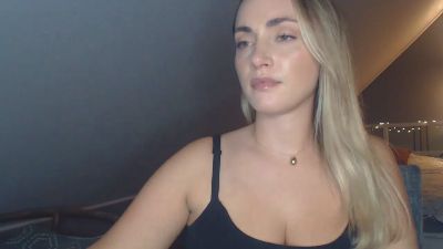 ScarlettAngelX live cam on Cam4