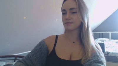 ScarlettAngelX live cam on Cam4