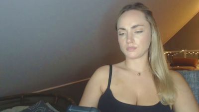 ScarlettAngelX live cam on Cam4