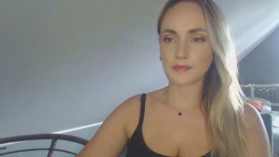 ScarlettAngelX live cam on Cam4