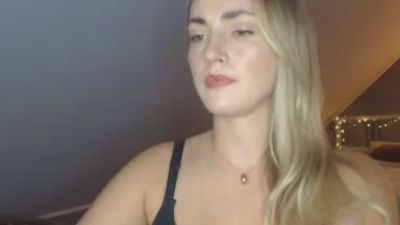 ScarlettAngelX live cam on Cam4