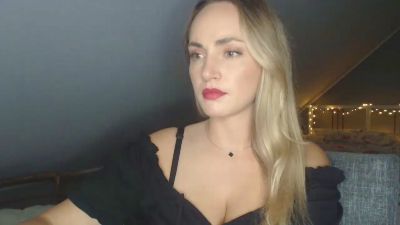 ScarlettAngelX live cam on Cam4
