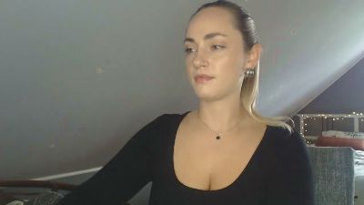 ScarlettAngelX live cam on Cam4