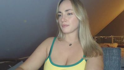 ScarlettAngelX live cam on Cam4