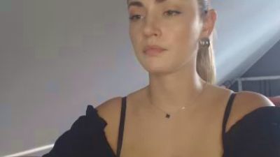 ScarlettAngelX live cam on Cam4