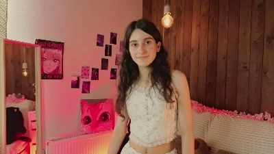 ScarlettKwit live cam on Cam4