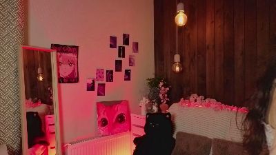 ScarlettKwit live cam on Cam4
