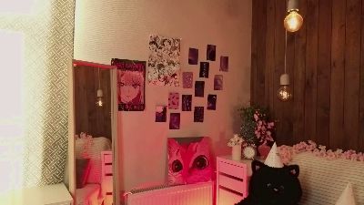 ScarlettKwit live cam on Cam4