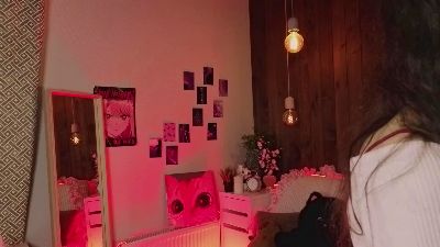 ScarlettKwit live cam on Cam4