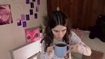 ScarlettKwit live cam on Cam4