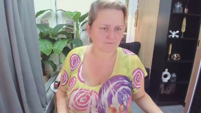 ScarlettSoft live cam on Cam4