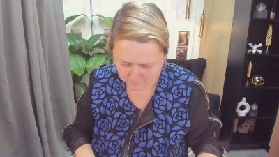 ScarlettSoft live cam on Cam4