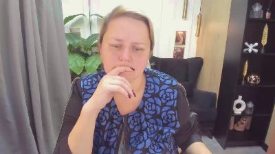 ScarlettSoft live cam on Cam4