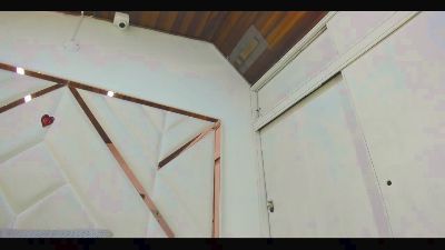 Scarlett_Hot5 live cam on Cam4