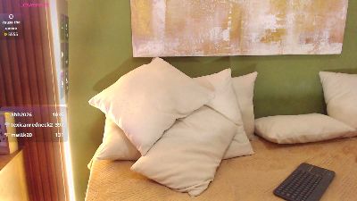 Scarlett_Moon3 live cam on Cam4