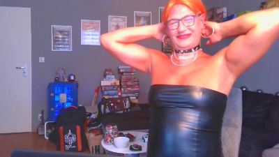 Scarlett_Sub live cam on Cam4