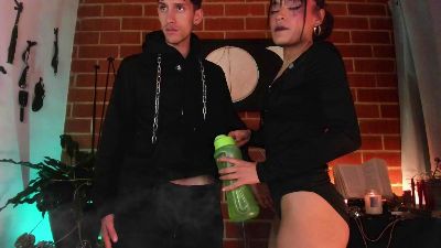 Scarlett_Vela live cam on Cam4