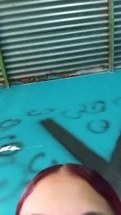 Scarlett_pee live cam on Cam4