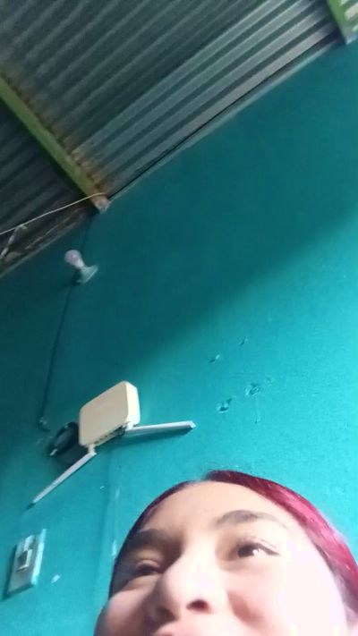 Scarlett_pee live cam on Cam4