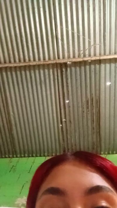 Scarlett_pee live cam on Cam4