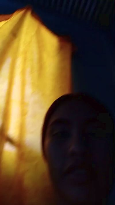 Scarlett_pee live cam on Cam4
