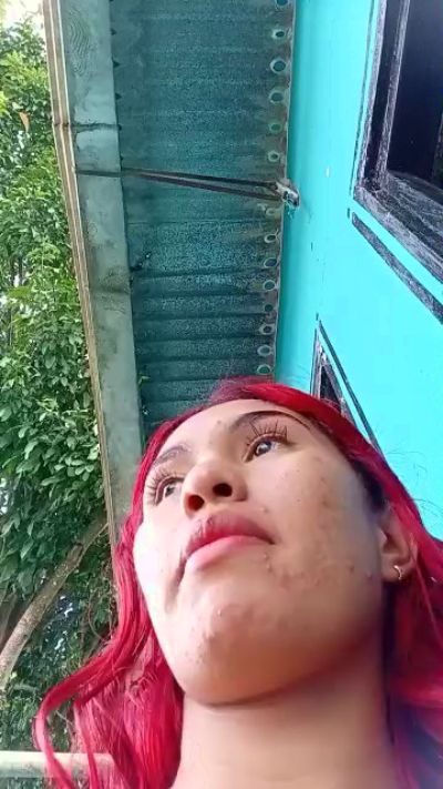Scarlett_pee live cam on Cam4