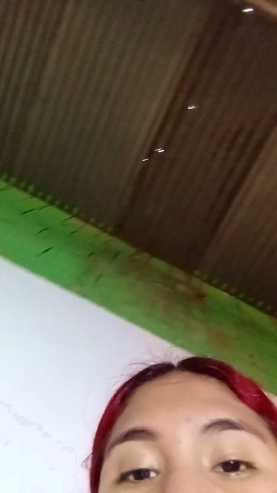 Scarlett_pee live cam on Cam4