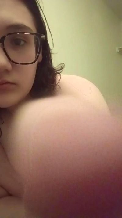 Scarletxoxo_20 live cam on Cam4