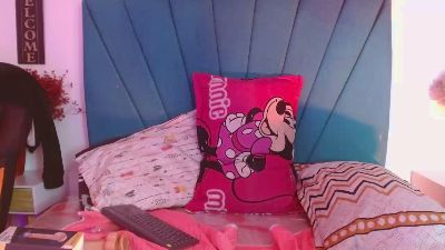 Scarrlett_wish Live Cam on Cam4