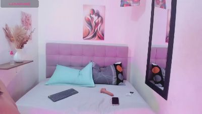 Scarrlett_wish live cam on Cam4