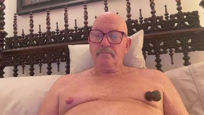 Scruffy57 live cam on Cam4