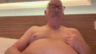 Scruffy57 live cam on Cam4