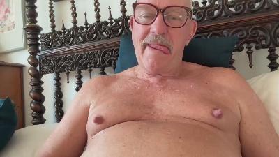 Scruffy57 live cam on Cam4