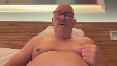 Scruffy57 live cam on Cam4
