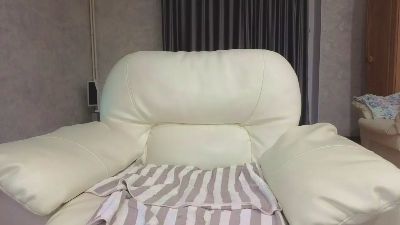 SeanLlewellyn live cam on Cam4