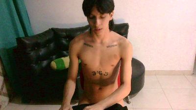 SebasT_sex live cam on Cam4