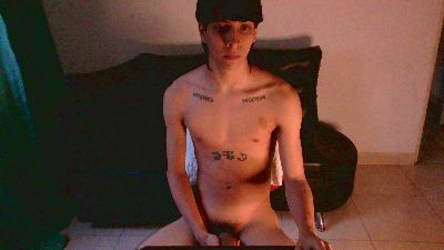 SebasT_sex live cam on Cam4