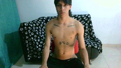 SebasT_sex live cam on Cam4