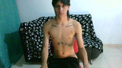 SebasT_sex live cam on Cam4