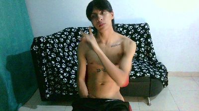 SebasT_sex live cam on Cam4